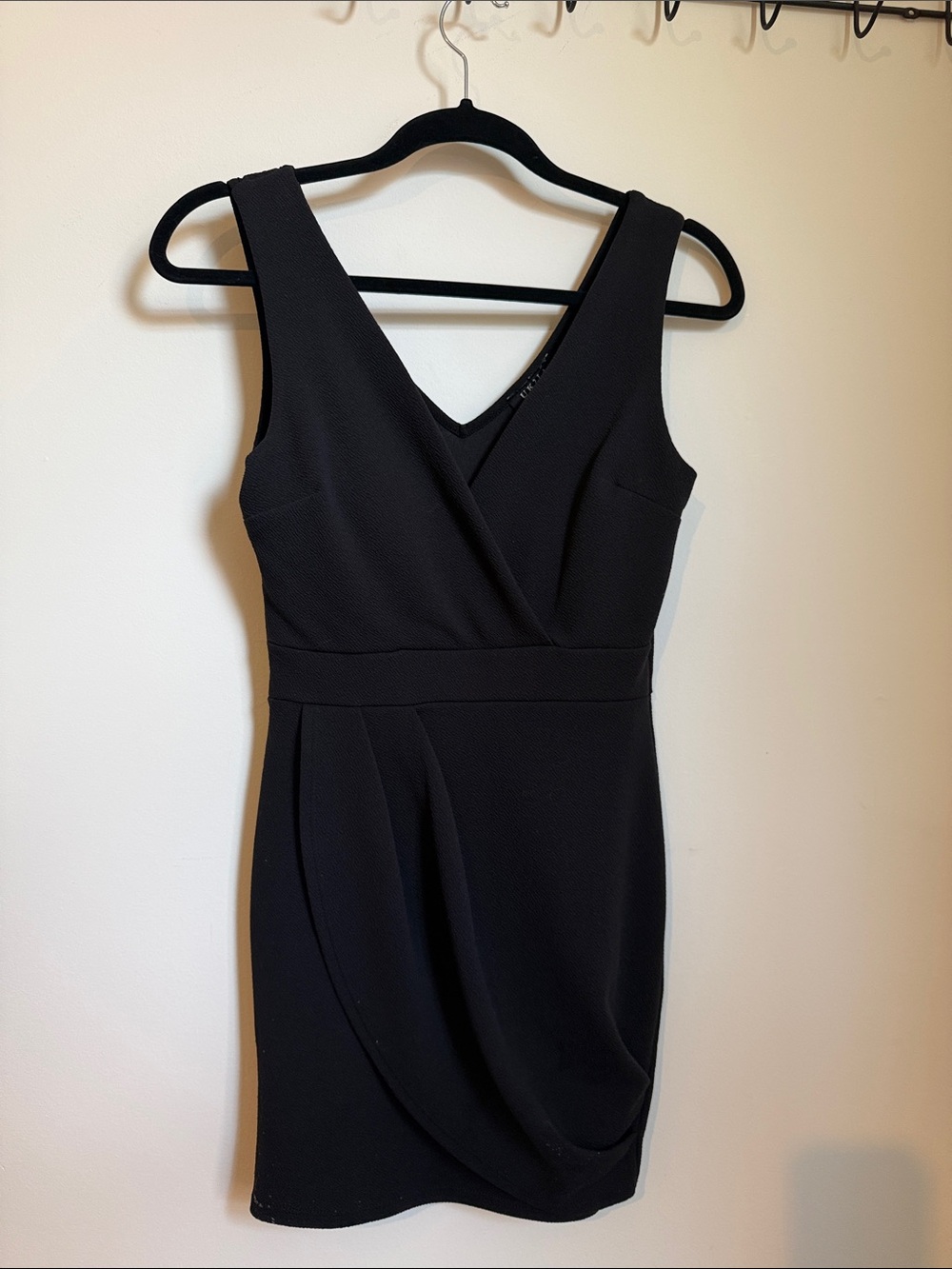 UK2LA Black Sleeveless Faux-Wrap Mini Dress